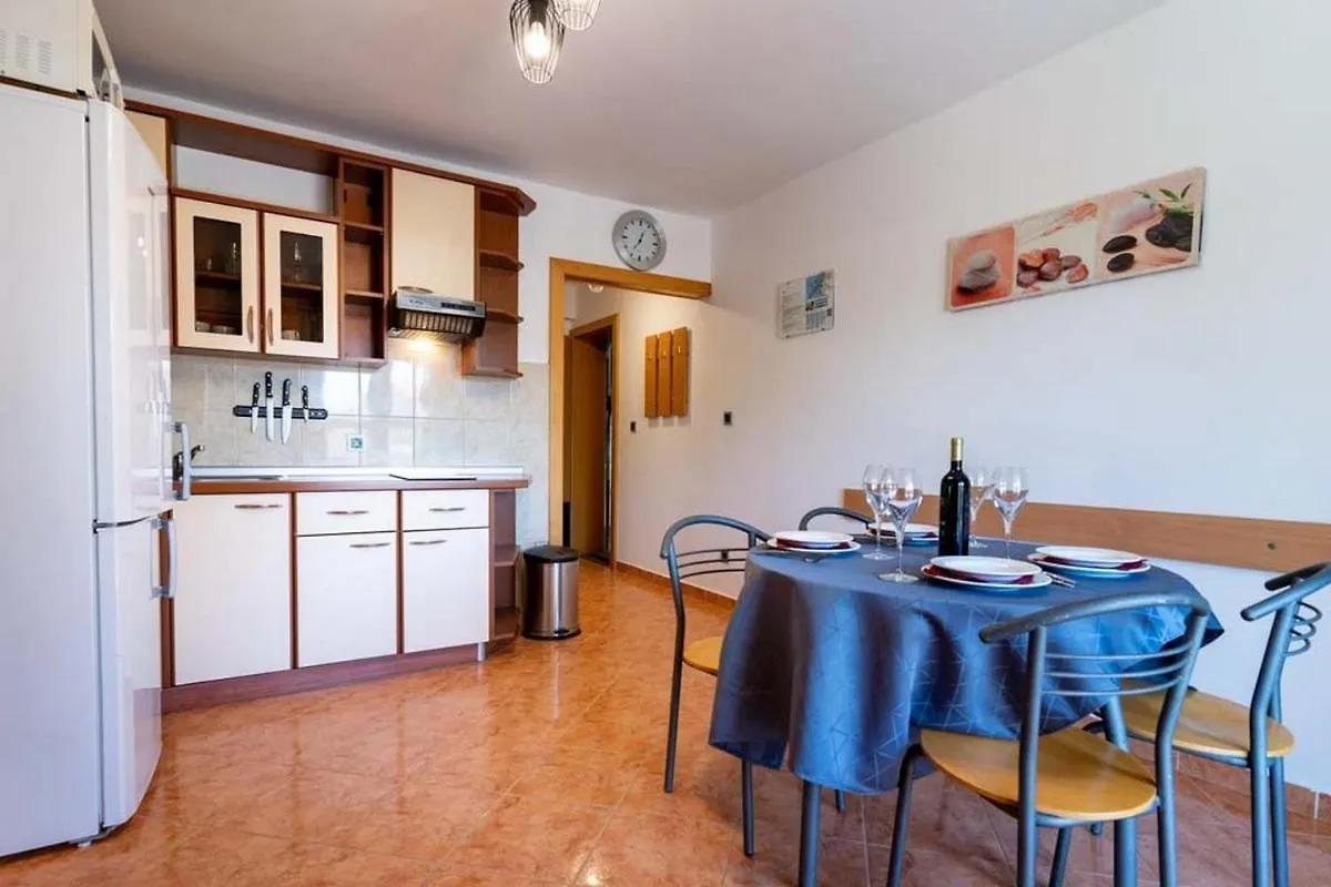 Apartments For Families With Children Lopar, Rab - 20692 Croatia