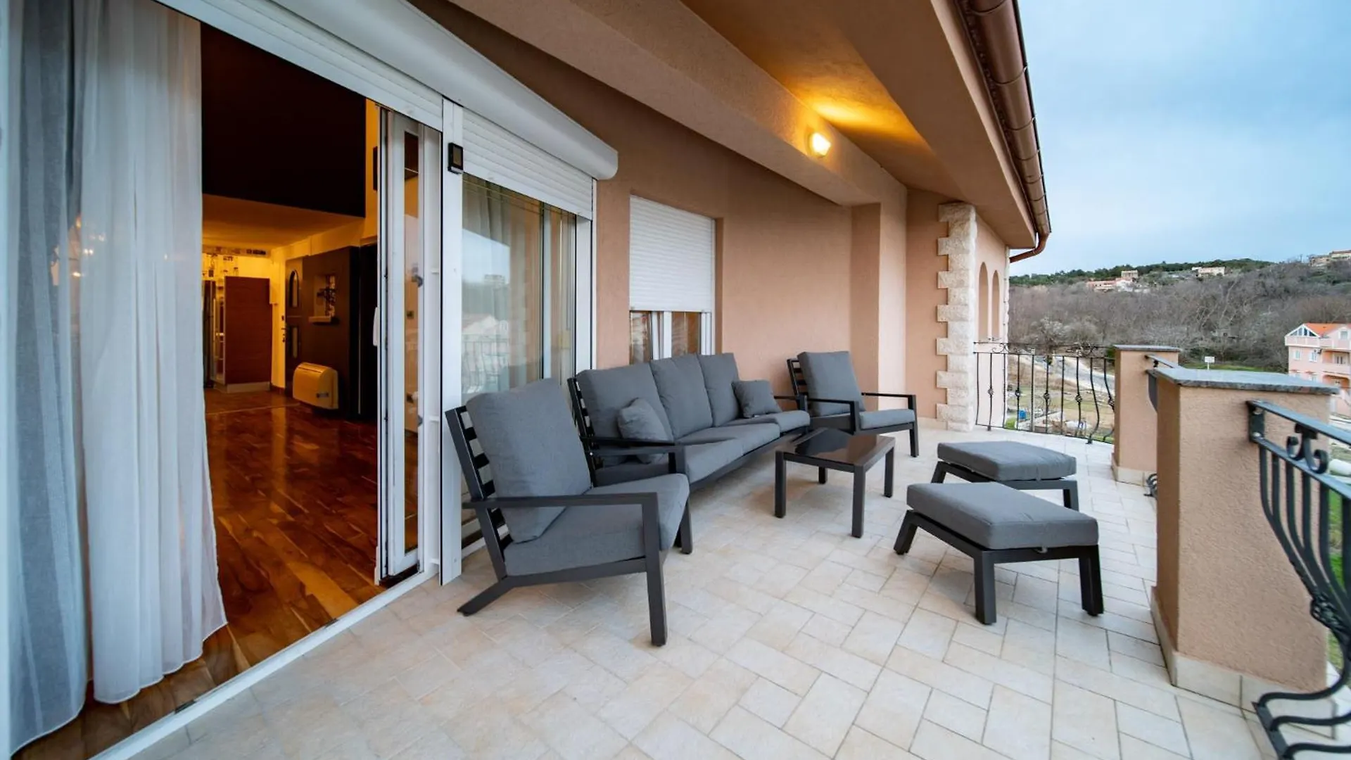 Apartments For Families With Children Lopar, Rab - 20692